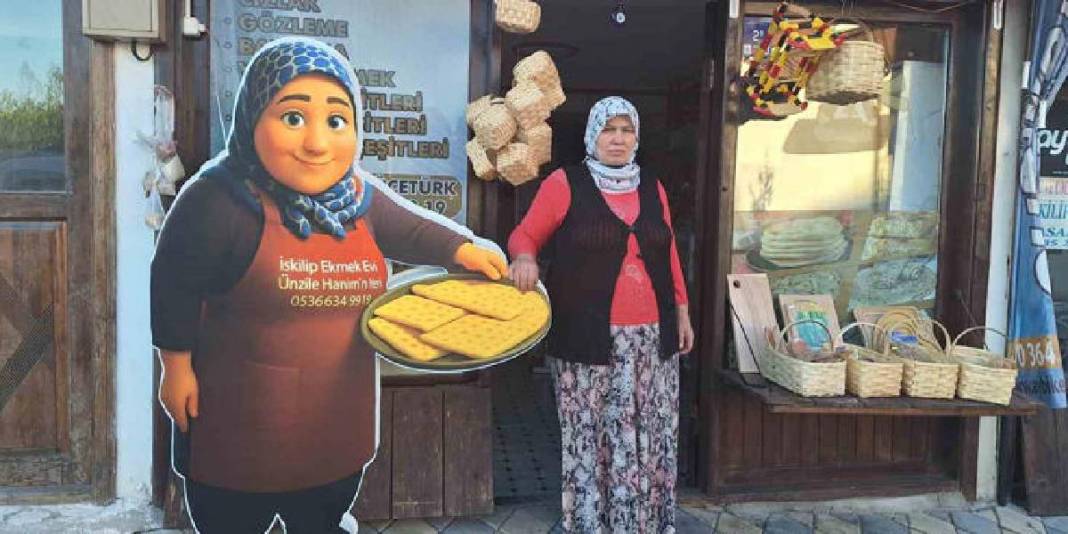 “Bu lezzetleri satmalısın” diyenleri dinledi işe koyuldu! Sattıkça talep artıyor: Çevresindeki kadınlara da istihdam sağlıyor 1